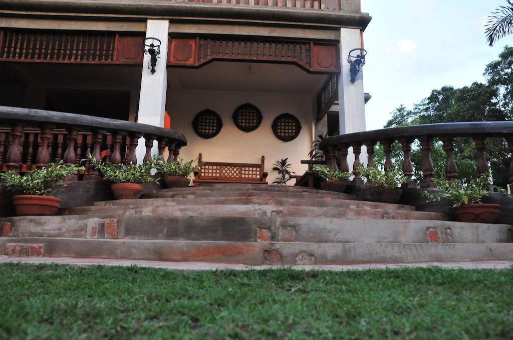 Grand Octagon Resort Laoag Εξωτερικό φωτογραφία
