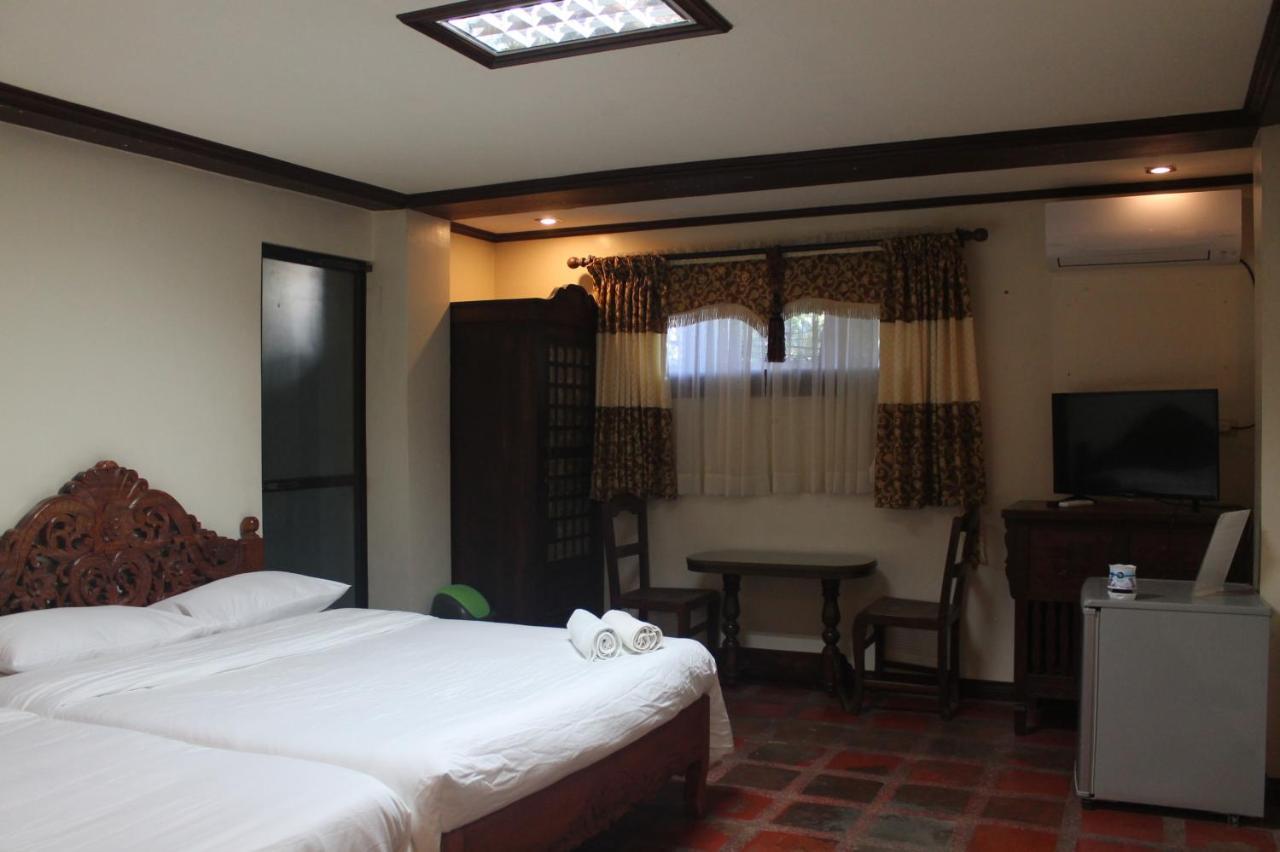 Grand Octagon Resort Laoag Εξωτερικό φωτογραφία