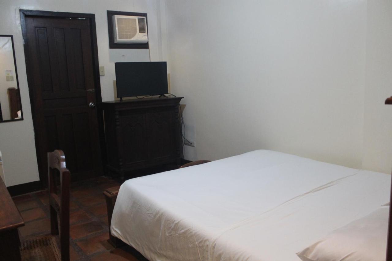 Grand Octagon Resort Laoag Εξωτερικό φωτογραφία