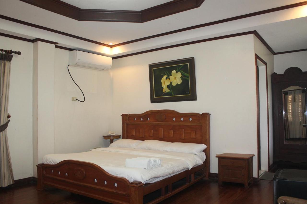 Grand Octagon Resort Laoag Εξωτερικό φωτογραφία