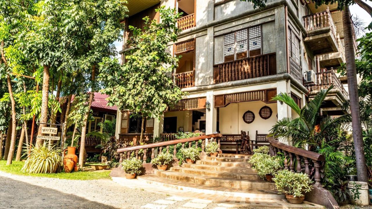 Grand Octagon Resort Laoag Εξωτερικό φωτογραφία
